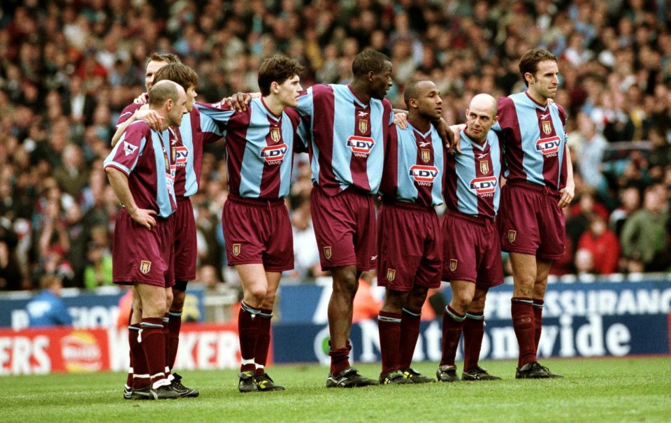 Ugo Ehiogu and Paul Merosn for Aston Villa  in 2000 FA Cup final