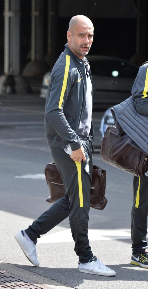  Pep Guardiola and his men travelled to London a day before their semi-final