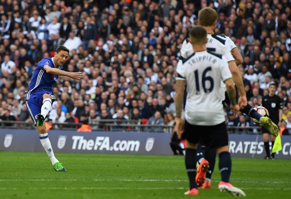  Nemanja Matic raised the roof at Wembley with his fearsome strike that put the scoreline at 4-2