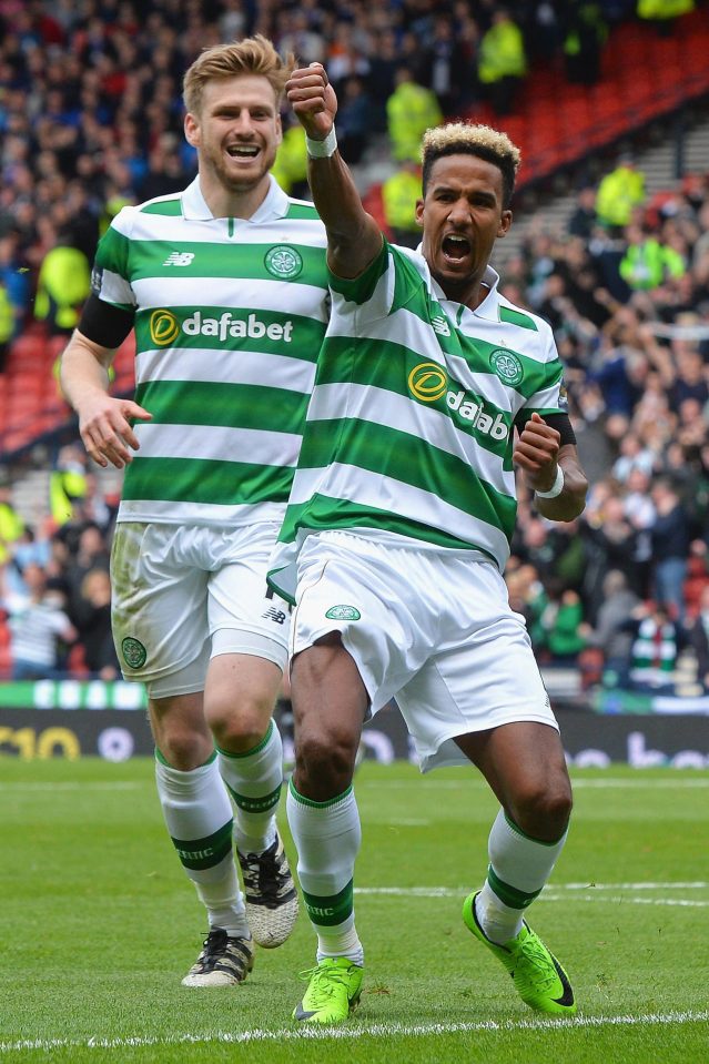  Scott Sinclair celebrates scoring the penalty that booked Celtic's spot in the Scottish Cup final