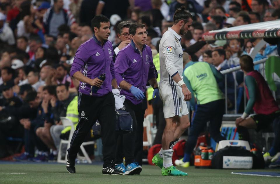  Gareth Bale had to go off before half-time because of a calf injury