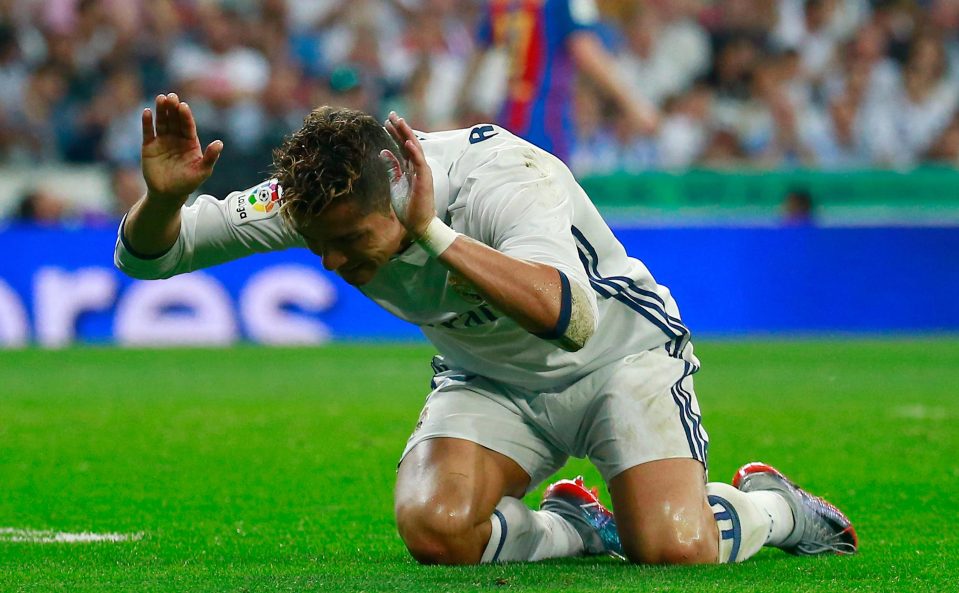  Cristiano Ronaldo missed a sitter and generally was unhappy with everything he did