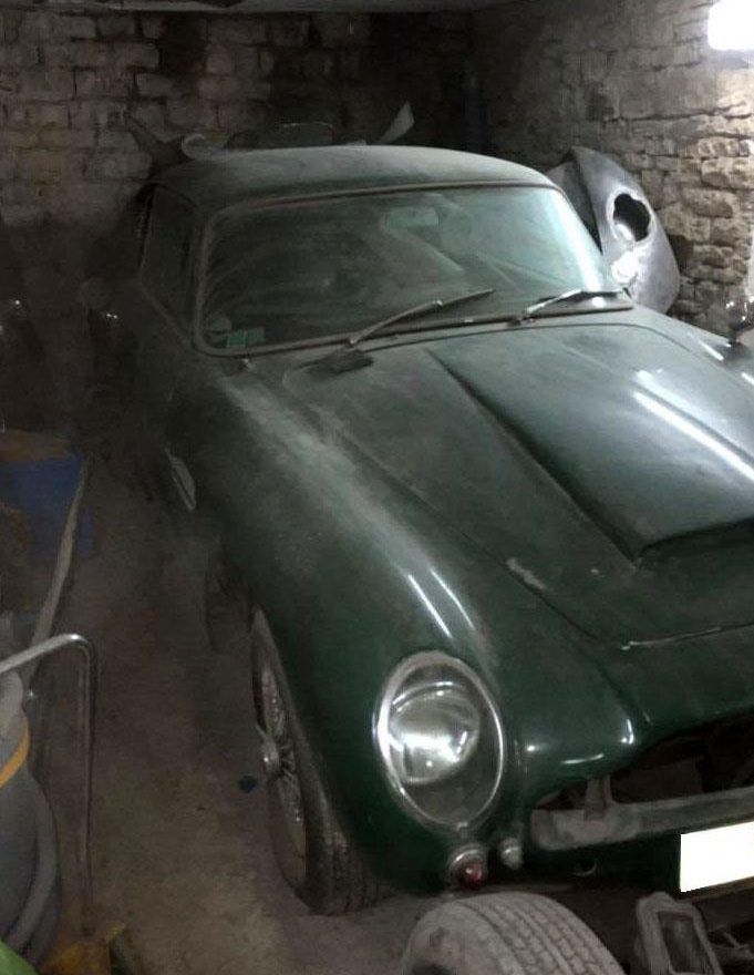  Left in a barn for 25 years, this 1966 Aston Martin is still worth around £200,000