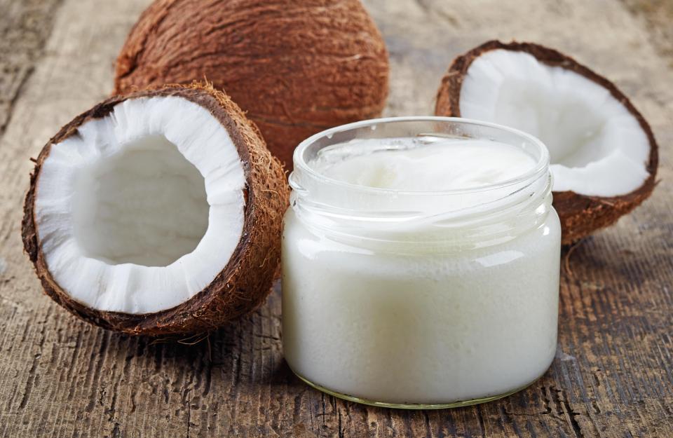  Dr Richard Marques recommends rinsing your mouth with coconut oil to remove plaque and toxins between the teeth