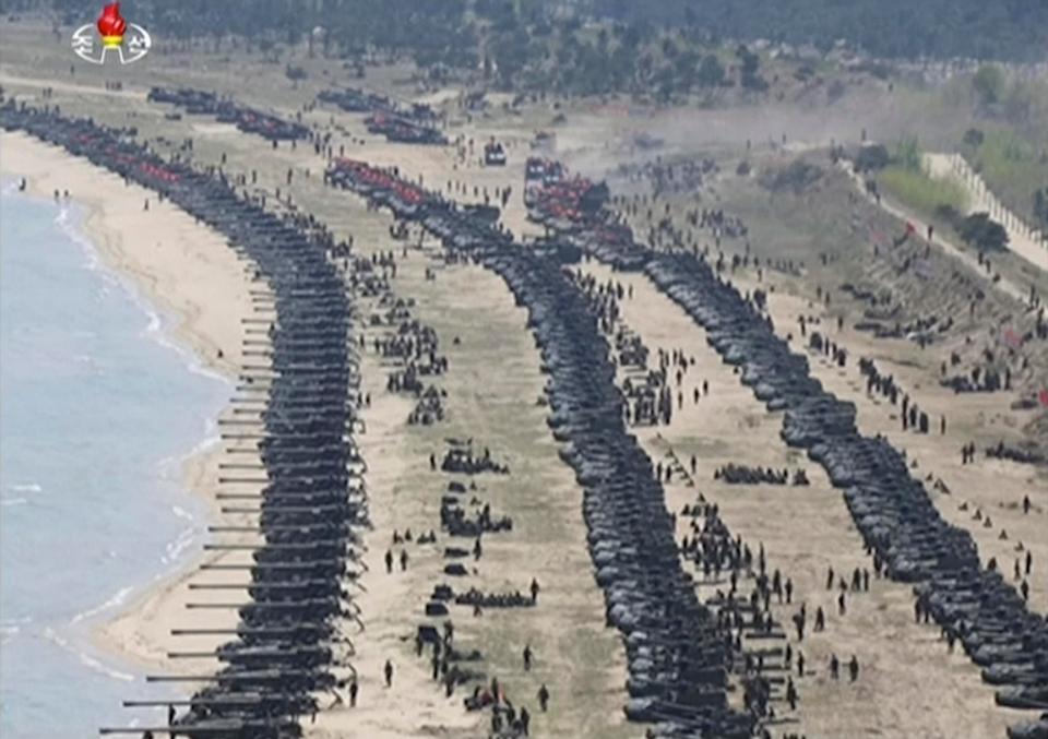  Hundreds of artillery guns lined up ready to open fire into the sea