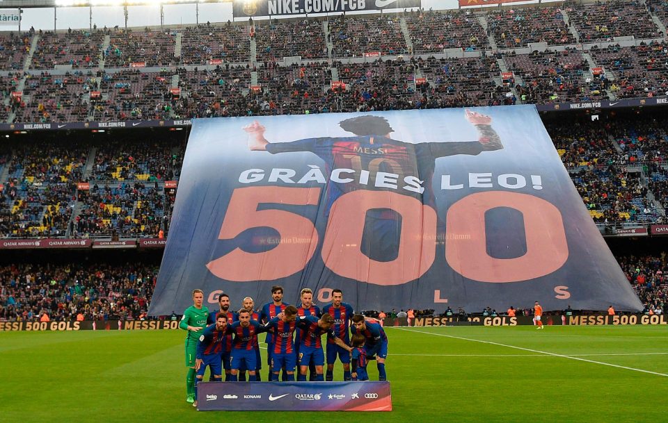 Barcelona fans celebrates Lionel Messi's amazing achievment of 500 goals for the club