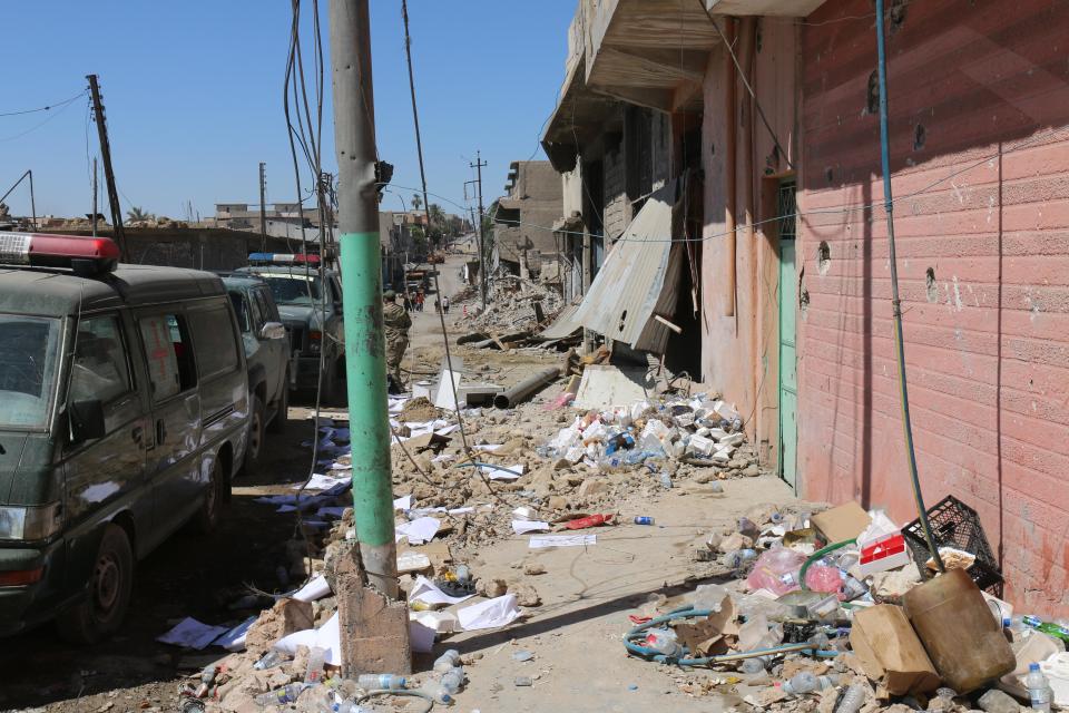  Iraqi forces are fighting their way through what is left of Mosul street by street