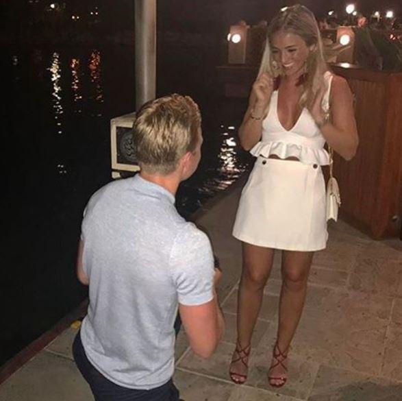  Josh got down on one knee in Dubai