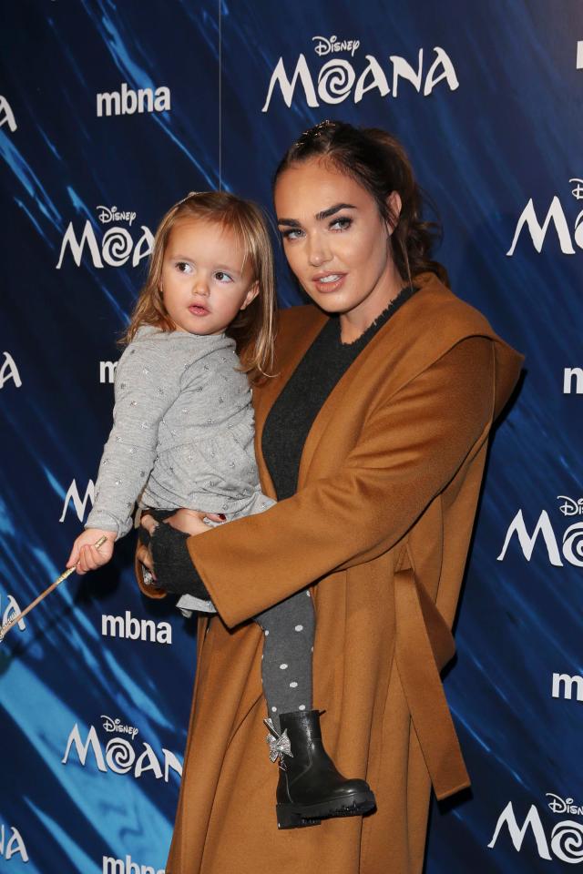  Tamara with daughter Sophia