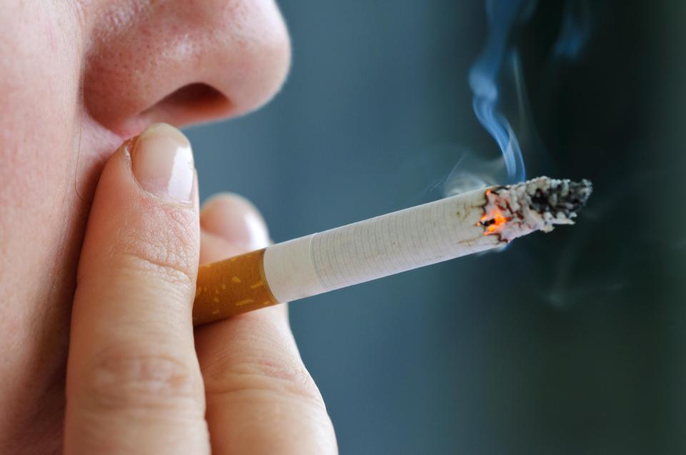  Experts say increasing the price of tobacco reduces the number of smokers