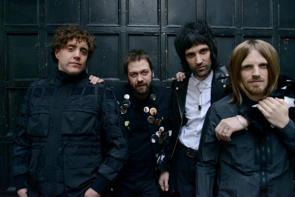  Kicking off: Kasabian