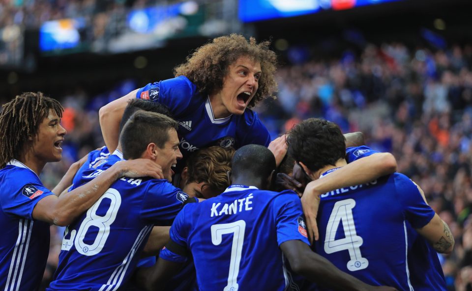  David Luiz has splashed out on expensive Senturion bands for his teammates as title-winning presents