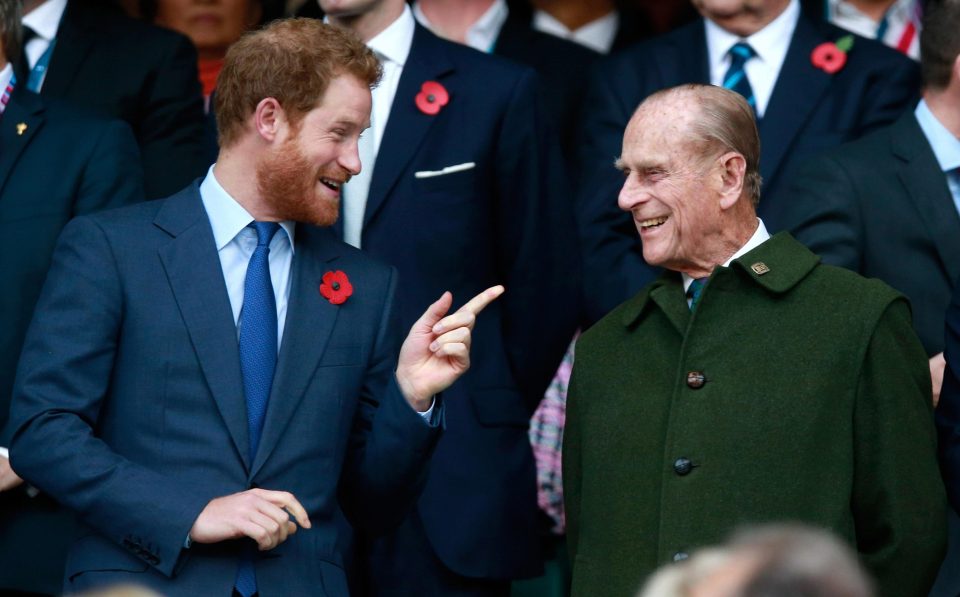  Prince Harry and his grandad, Prince Philip, laugh at a public engagement