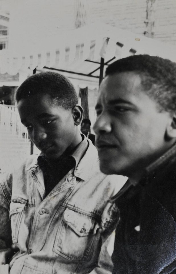  Obama with his cousin Pasqual in Nairobi, Kenya