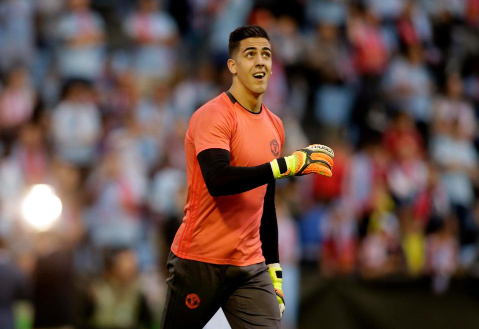  Jose Mourinho confirmed Joel Pereira will start in goal for Manchester United