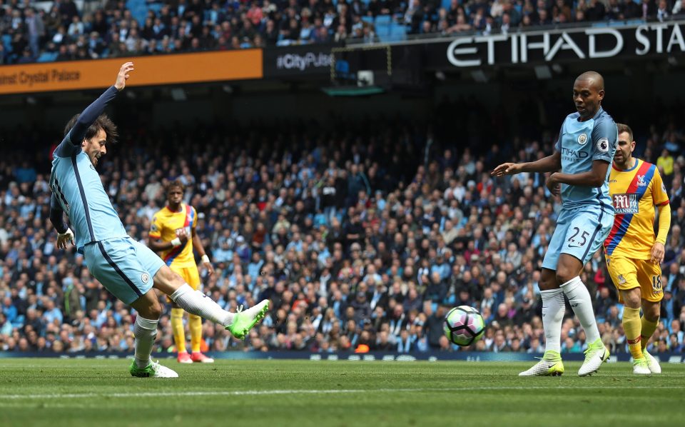  Manchester Citys David Silva got the scoring started after just two minutes