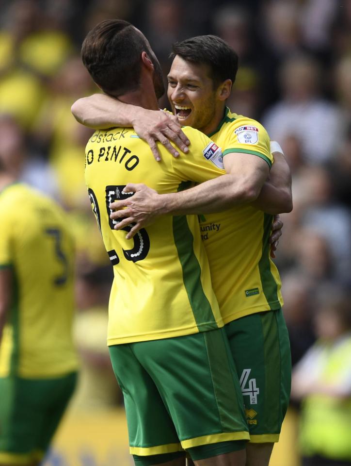 Wes Hoolahan was the star of the show as Norwich thumped QPR 4-0