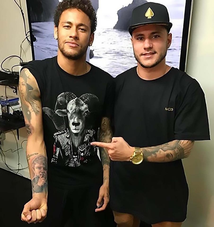  Neymar's right arm has numerous nods to his family - his mum, sister and son's faces and his dad's eyes