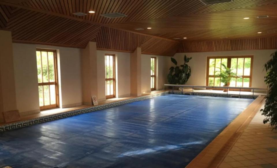  Any golfer renting the house can relax after a day on the course with a dip in the pool