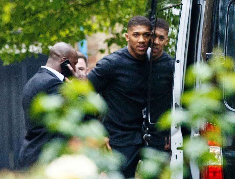  Anthony Joshua moves back in with his mum in her two-bed ex-council flat