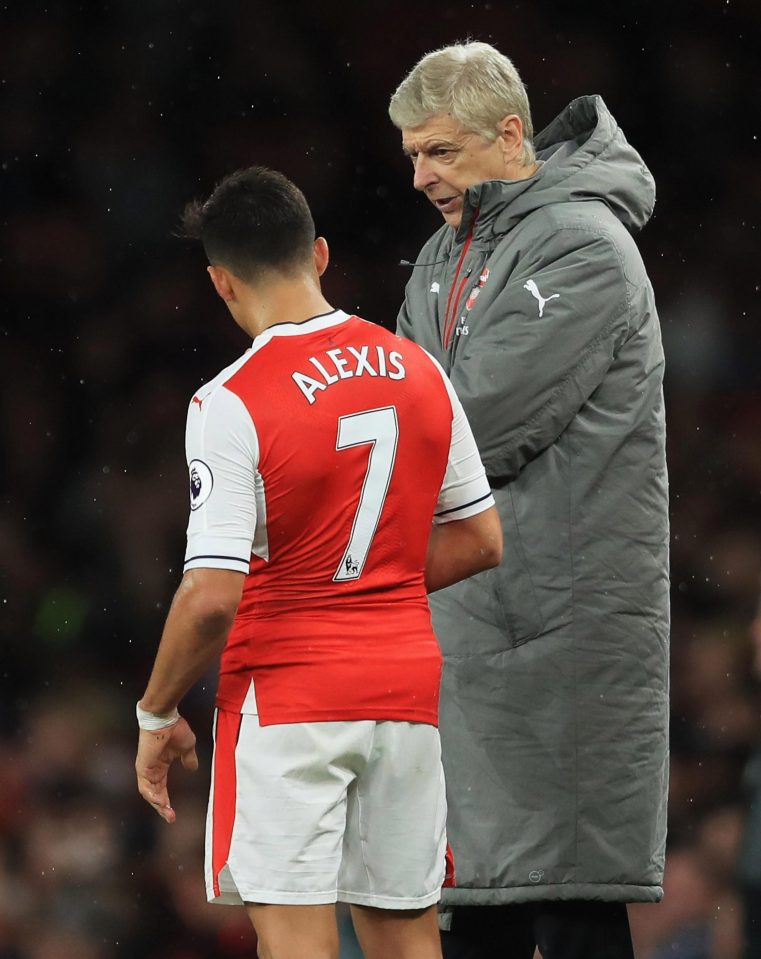  Wenger and Sanchez have not seen eye to eye over contract talks