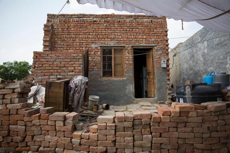  The home where the impoverished family live