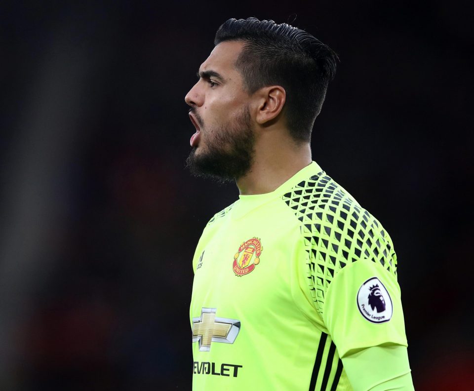  Sergio Romero keeps his place in goal for Manchester United