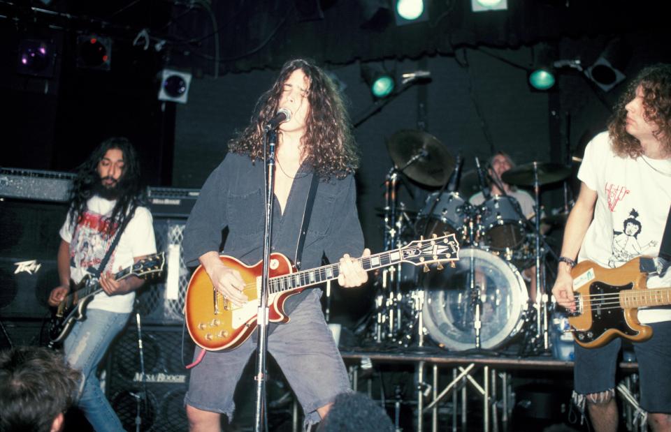  Soundgarden playing among their first big gigs in 1989