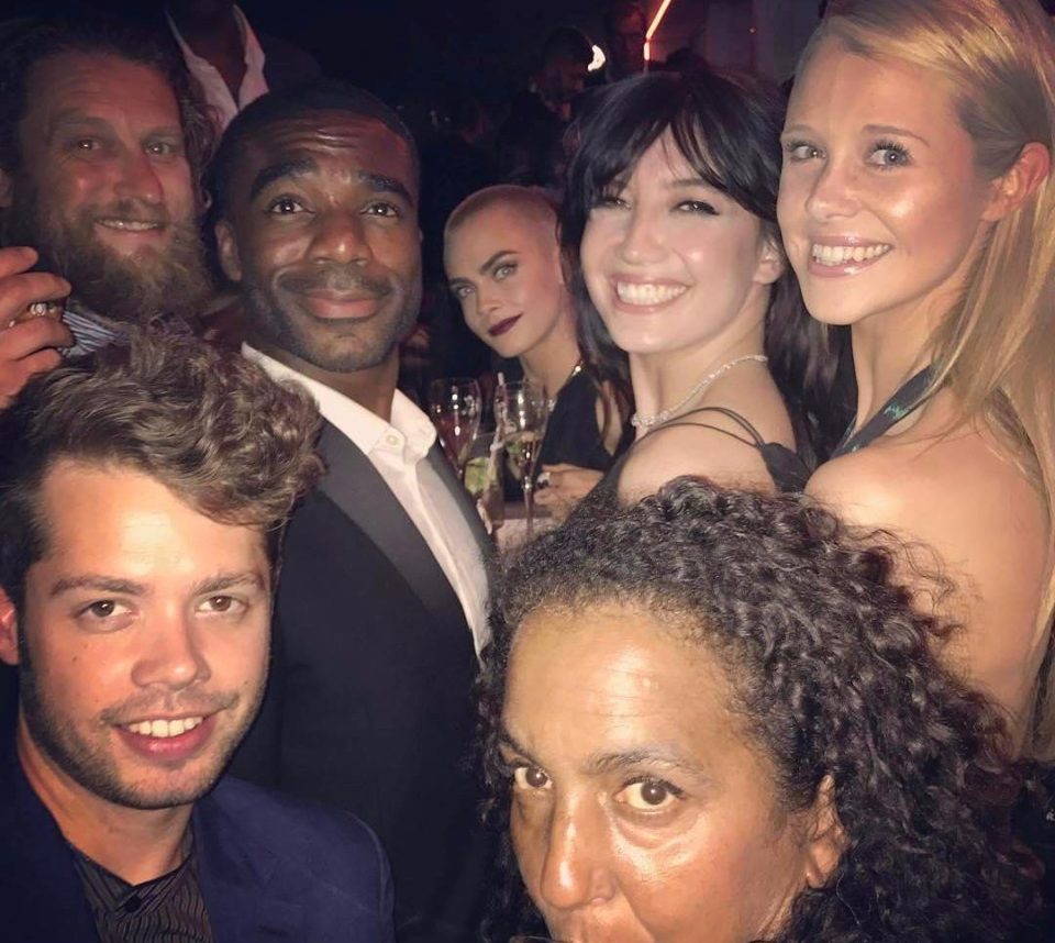  The model however, did manage to photobomb a group shot with Daisy Lowe and Ore Oduba