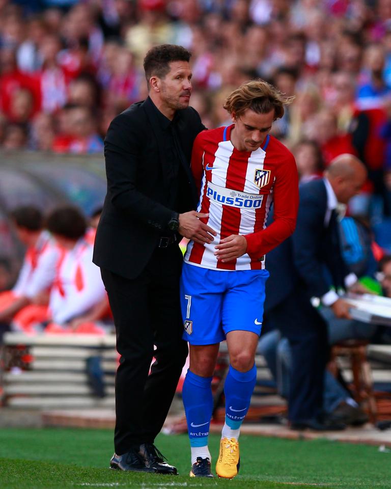  Diego Simeone looks to have 'convinced' Antoine Griezmann to stay at the Vicente Calderon