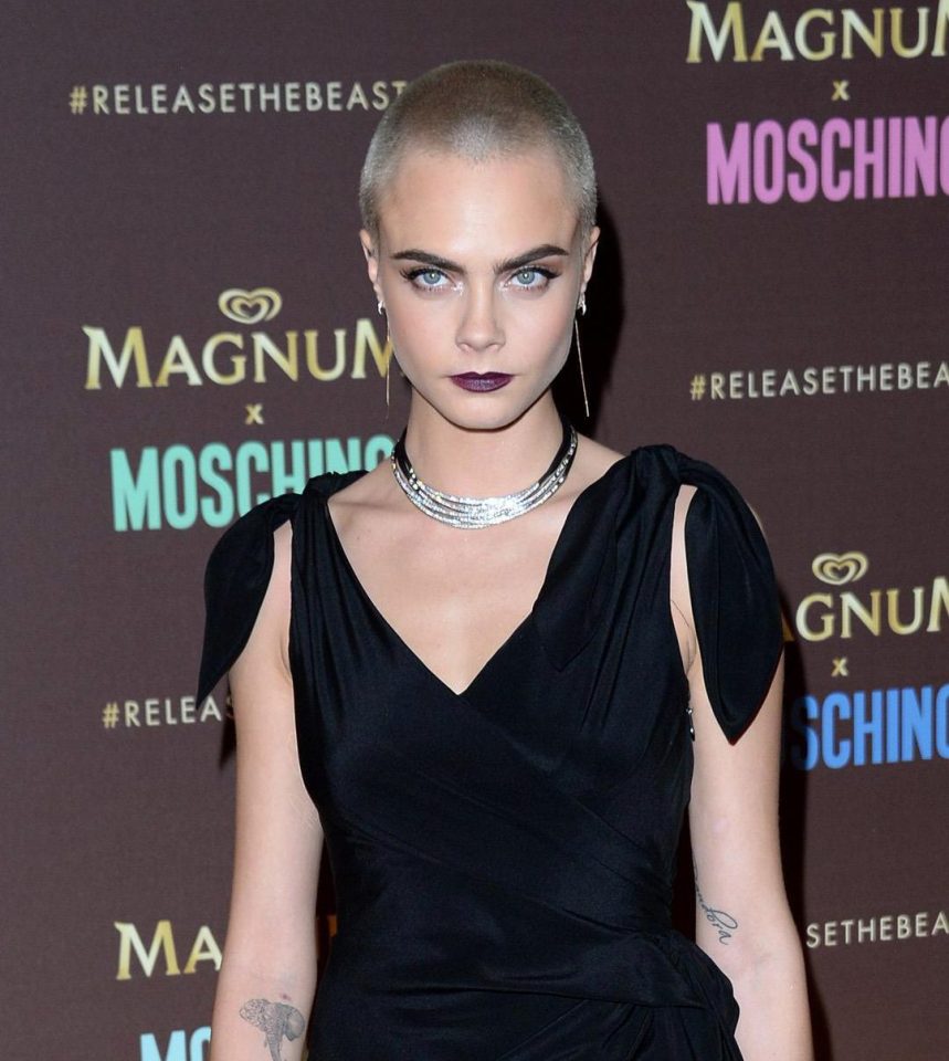  Cara Delevingne didn't welcome snaps during Cannes bash