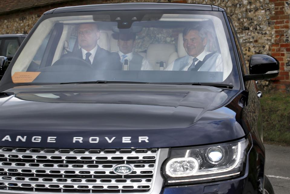  Pippa's dad Michael Middleton was driven to the church in a Range Rover