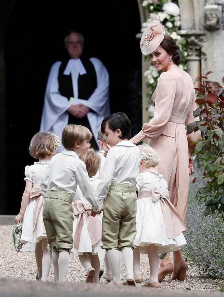  The Duchess of Cambridge stunned in peach