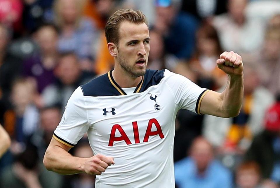  Tottenham's Harry Kane has claimed the golden boot for the second year running