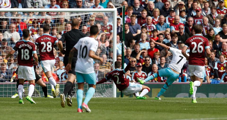  Sofiane Feghouli sparked the Hammers' comeback