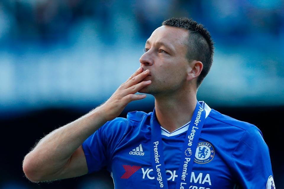  Terry bid farewell to Stamford Bridge after beating Sunderland 5-1