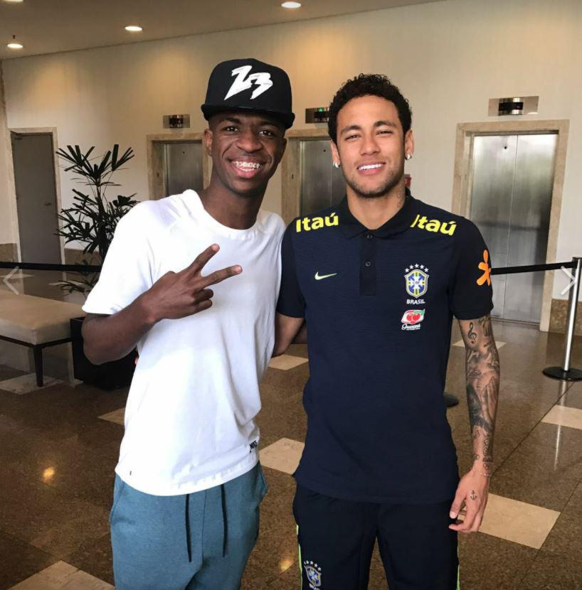  Neymar poses with the latest Brazilian star Vinicius Junior