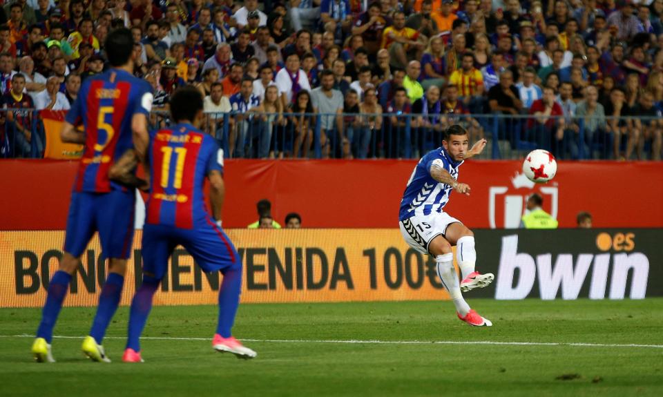  Theo Hernandez's sensational free-kick briefly drew Alaves level