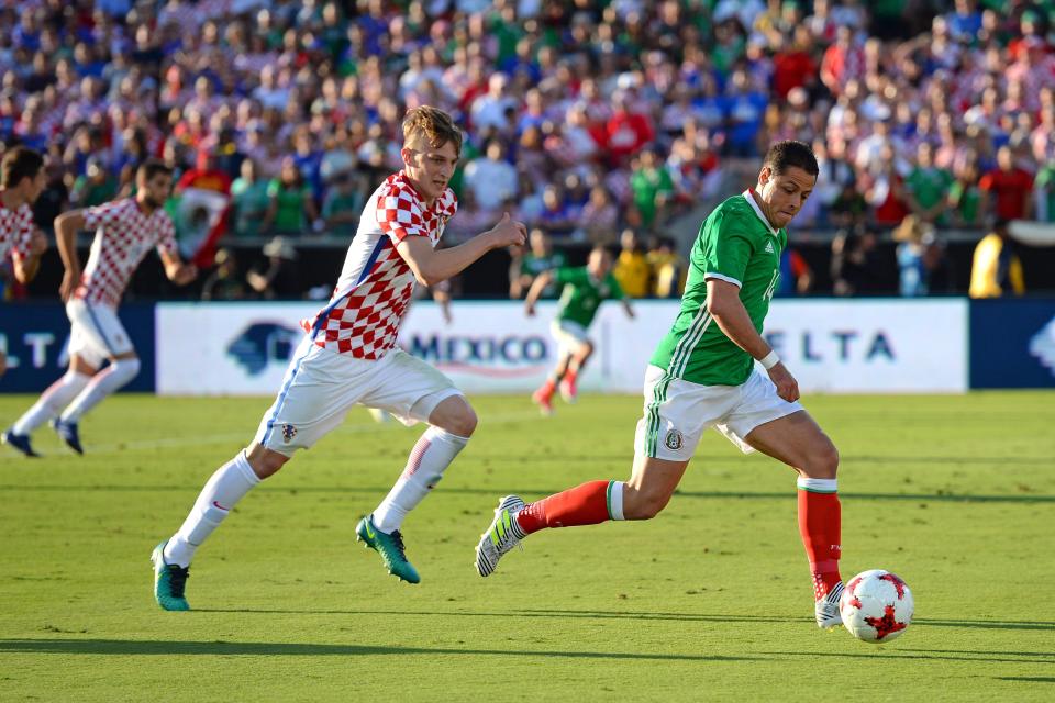  Mexico suffered a 2-1 defeat to Croatia despite Hernandez' goal