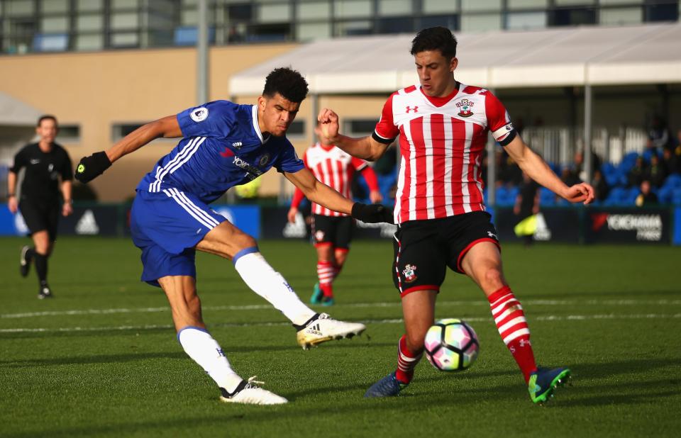  Dominic Solanke failed to play a single game for Chelsea in the 2016-17 season