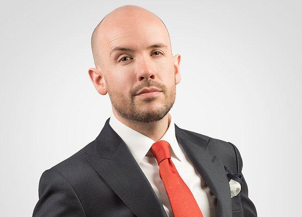  Tom Allen hosts the show with Liam