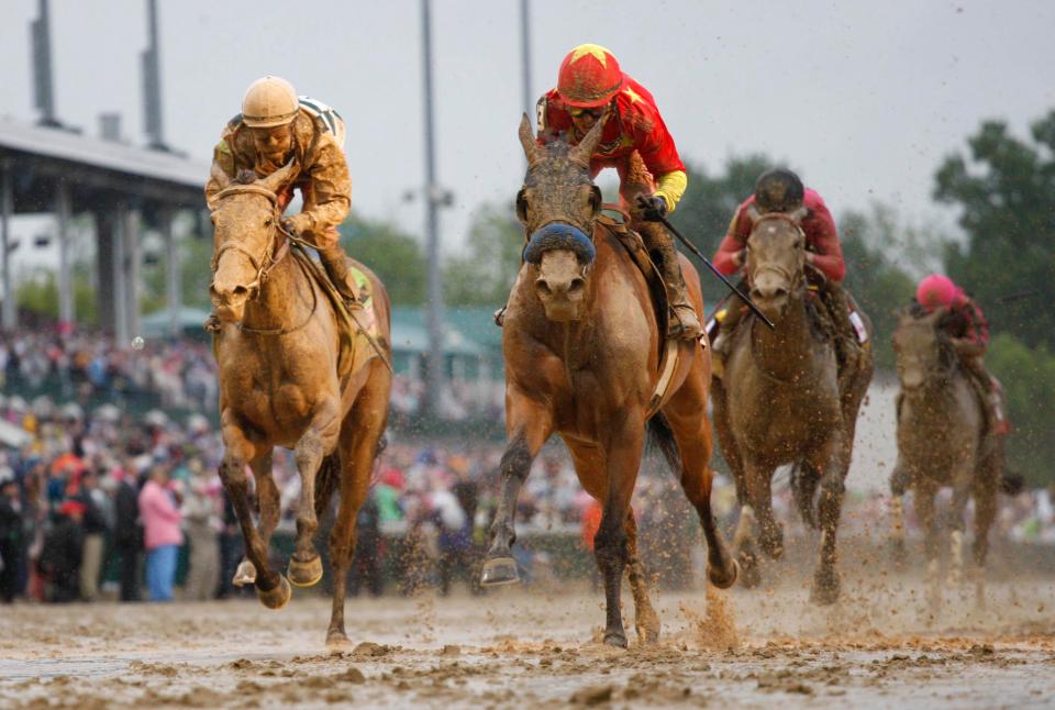  Daddys Lil Darling (left) was last seen finishing second in the Kentucky Oaks