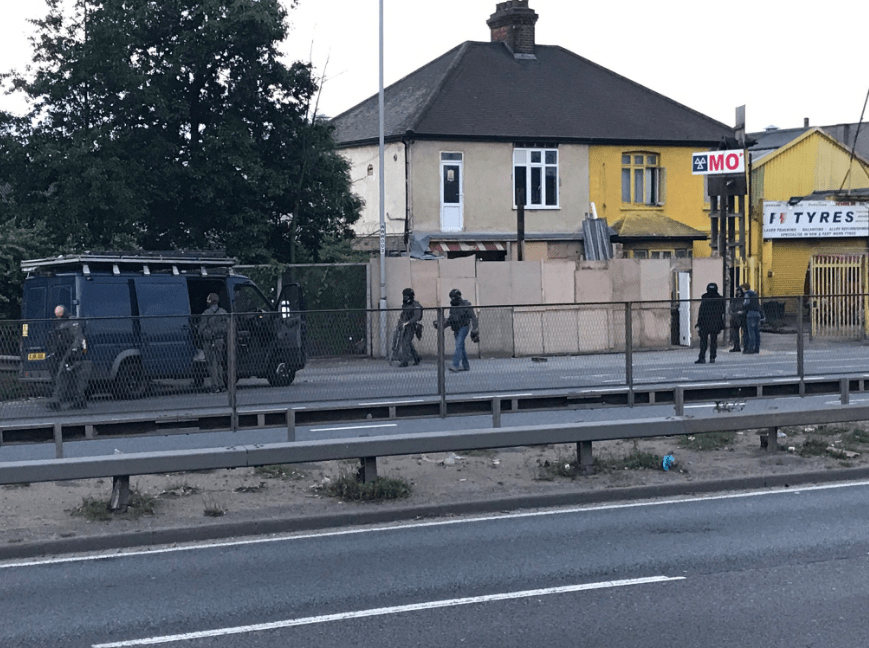 Heavily-armed cops were spotted getting out of an unmarked van near the A13 in Dagenham