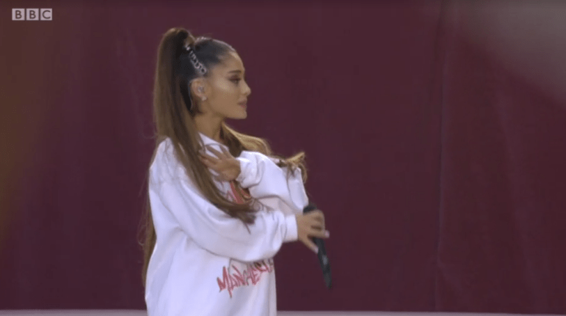  Ariana struggled to hold back the tears on stage