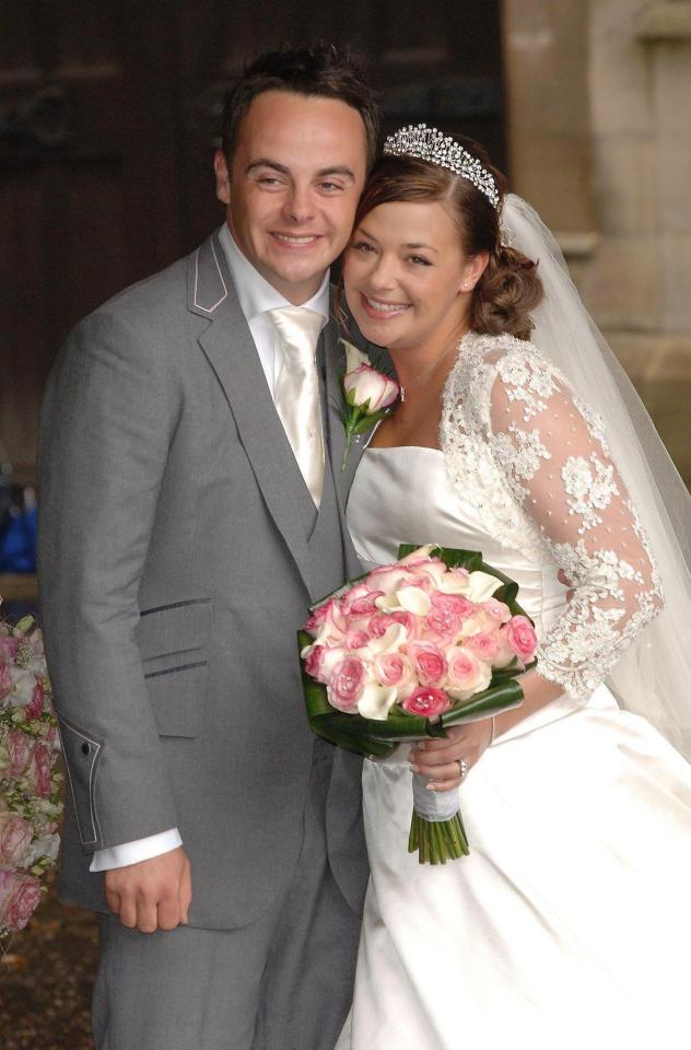  Ant and Lisa (née Armstrong) tied the knot in 2006