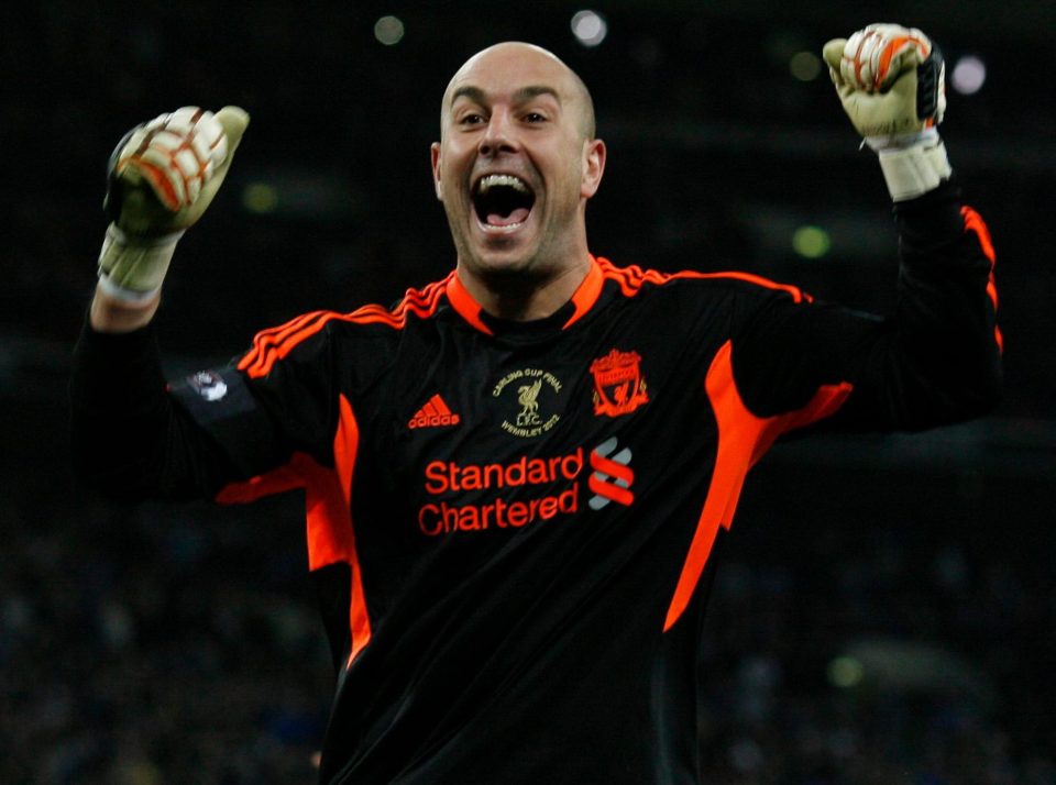  Pepe Reina is being target by Rafa Benitez for a Prem return - with Newcastle