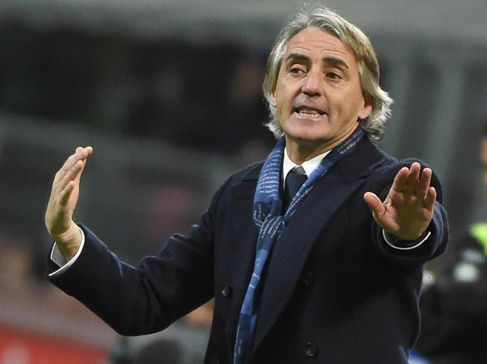  Roberto Mancini wants Mario Balotelli to kick-start his Russian revolution