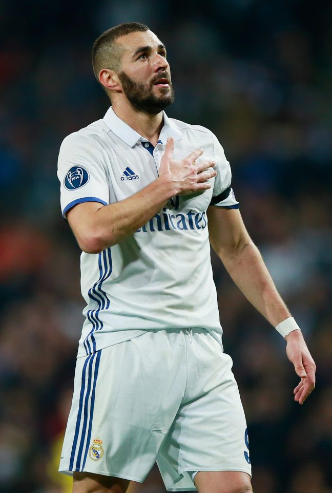  If one of the BBC do leave, it is thought Karim Benzema would be favourite