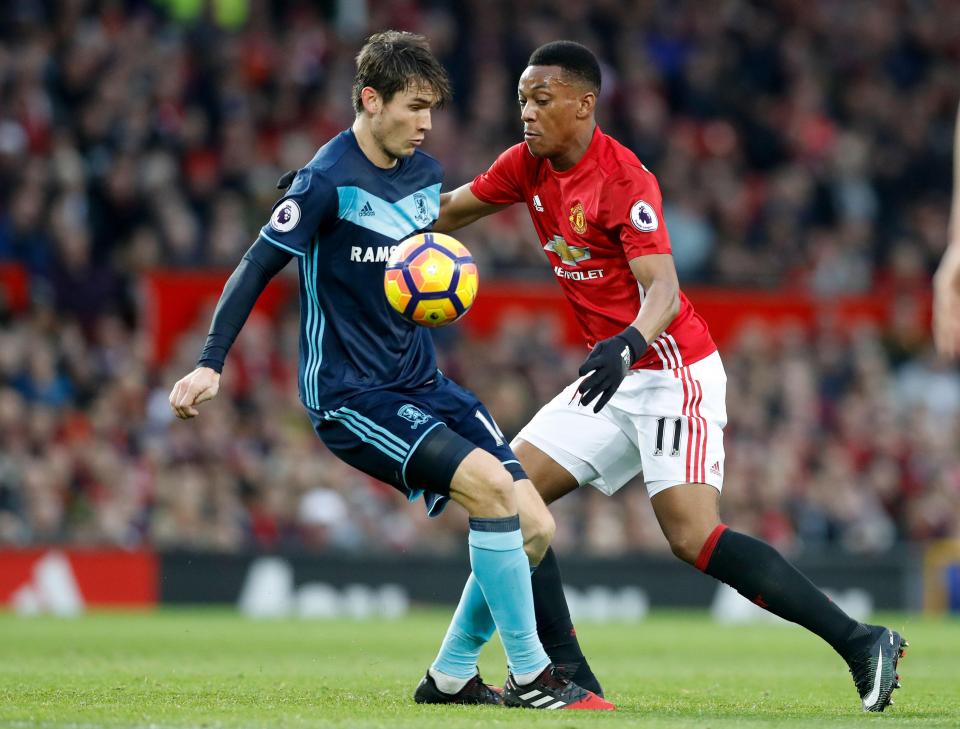  De Roon in action against United at Old Trafford last season