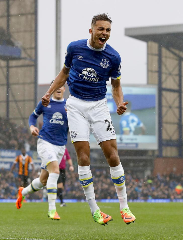  Dominic Calvert-Lewin penned a new Everton contract last month